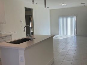8167 NW 41st St E409, Doral FL 33166