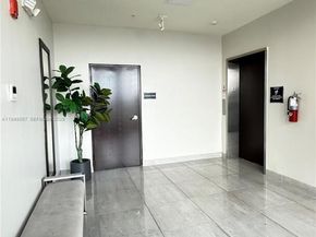 8167 NW 41st St E409, Doral FL 33166
