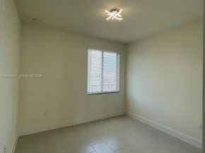 8167 NW 41st St E409, Doral FL 33166