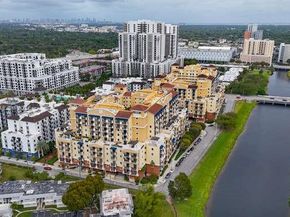 8395 SW 73rd Ave 104, Miami FL 33143