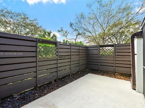 506 5th Ter, Palm Beach Gardens FL 33418