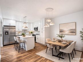 506 5th Ter, Palm Beach Gardens FL 33418