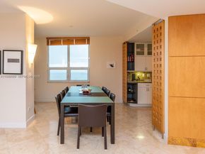 848 Brickell Key Dr 1201, Miami FL 33131