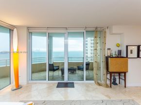 848 Brickell Key Dr 1201, Miami FL 33131