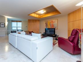 848 Brickell Key Dr 1201, Miami FL 33131