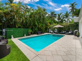 736 W 51 st, Miami Beach FL 33140