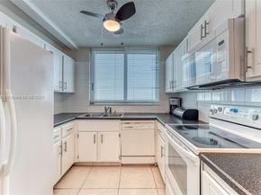 1360 S Ocean Blvd 304, Pompano Beach FL 33062