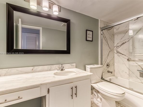 1360 S Ocean Blvd 304, Pompano Beach FL 33062