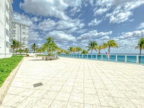 1360 S Ocean Blvd 304, Pompano Beach FL 33062