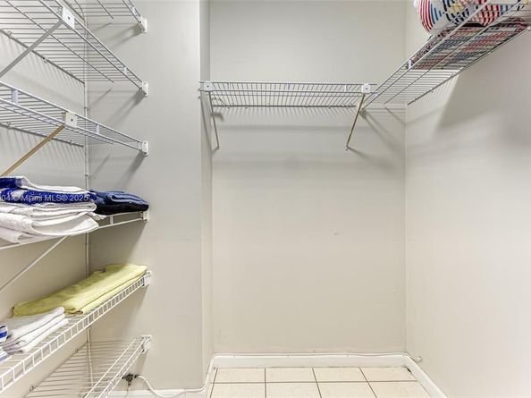 1360 S Ocean Blvd 304, Pompano Beach FL 33062