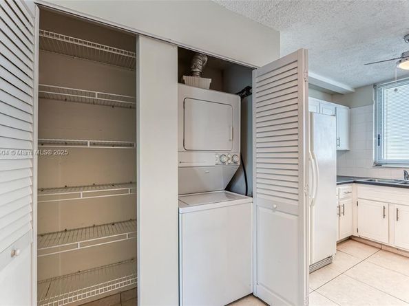 1360 S Ocean Blvd 304, Pompano Beach FL 33062