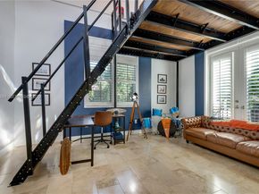 8000 Los Pinos Blvd, Coral Gables FL 33143