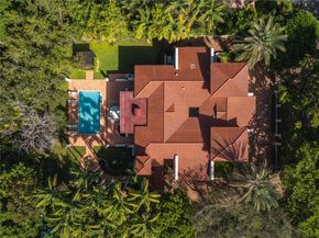 8000 Los Pinos Blvd, Coral Gables FL 33143