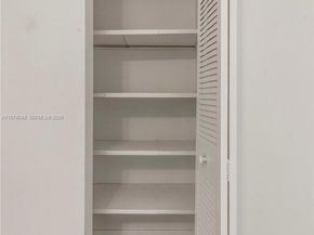 4855 NW 7th St 2066, Miami FL 33126