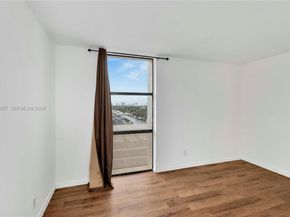 13499 Biscayne Blvd 613, North Miami FL 33181