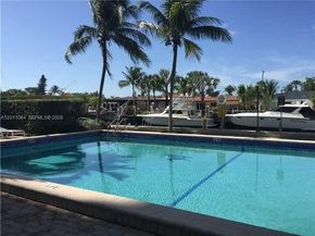 2350 NE 135th St 1111, North Miami FL 33181