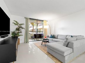 600 Three Islands Blvd 317, Hallandale Beach FL 33009