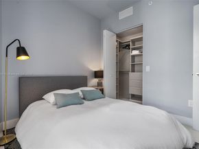 501 NE 31st St 2906, Miami FL 33137