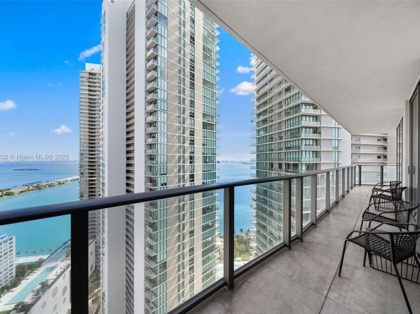 501 NE 31st St 2906, Miami FL 33137