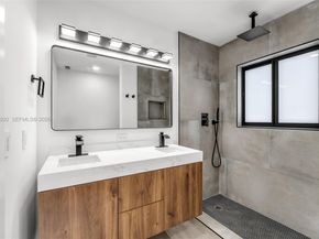 7120 SW 92nd Ave, Miami FL 33173