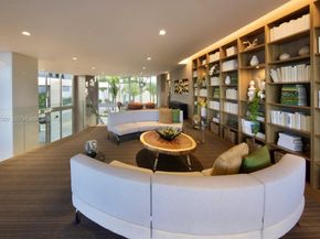 16385 Biscayne Blvd 3217, North Miami Beach FL 33160