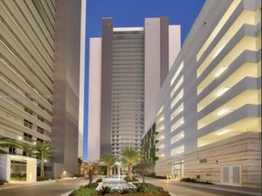 16385 Biscayne Blvd 3217, North Miami Beach FL 33160