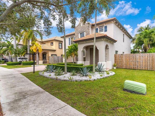 11239 SW 243rd Ter, Homestead FL 33032