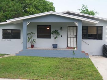 1930 NW 55th St