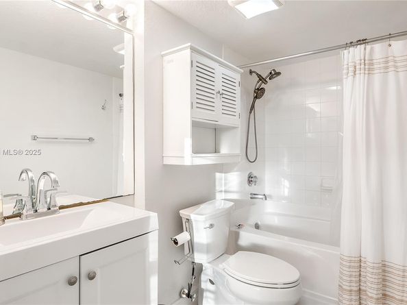 1801 N Flagler Dr 622, West Palm Beach FL 33407