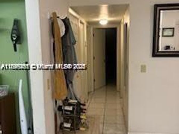 1001 Green Pine Blvd H2, West Palm Beach FL 33409