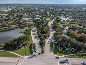 14095 NW 22nd Ct, Pembroke Pines FL 33028