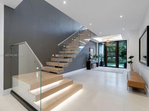 6031 SW 88th St, South Miami FL 33156