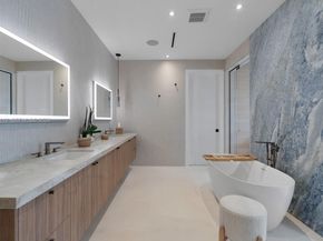 6031 SW 88th St, South Miami FL 33156