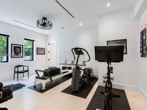 6031 SW 88th St, South Miami FL 33156