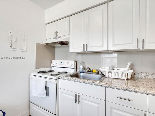 848 NW 2nd Ave, Fort Lauderdale FL 33311