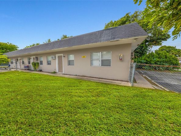 848 NW 2nd Ave, Fort Lauderdale FL 33311