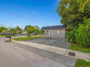 848 NW 2nd Ave, Fort Lauderdale FL 33311
