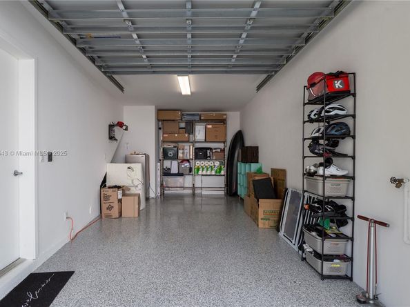 455 NE 39th St 102, Miami FL 33137