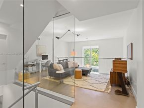 455 NE 39th St 102, Miami FL 33137