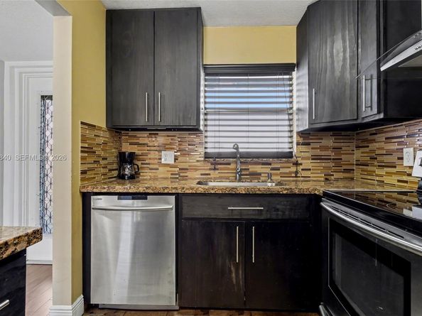 6650 Royal Palm Blvd 204C, Margate FL 33063