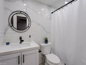1231 E Golfview Dr, Pembroke Pines FL 33026