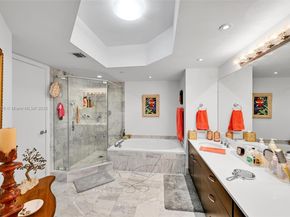 3640 Yacht Club Dr 502, Aventura FL 33180