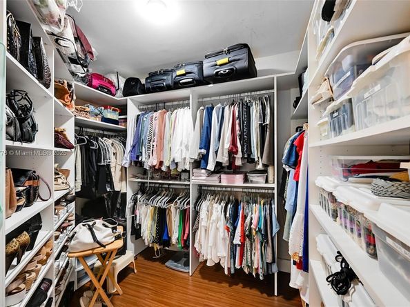 3640 Yacht Club Dr 502, Aventura FL 33180