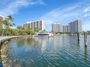 3640 Yacht Club Dr 502, Aventura FL 33180