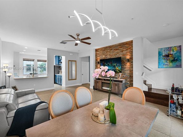 2666 SW 118th Rd, Miramar FL 33025