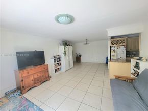1230 NE 139th St 304, North Miami FL 33161
