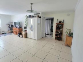 1230 NE 139th St 304, North Miami FL 33161