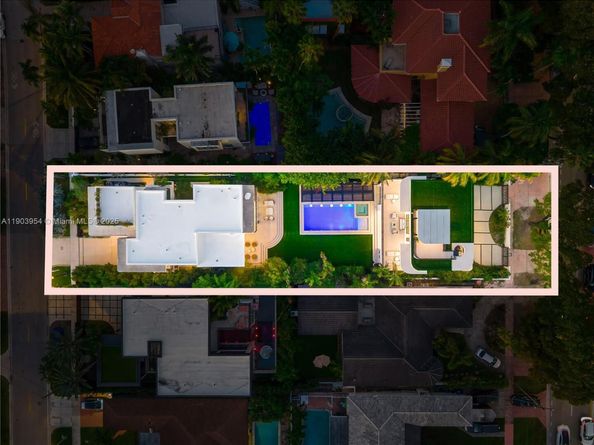 2053 N Bay Rd, Miami Beach FL 33140