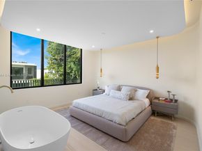 2053 N Bay Rd, Miami Beach FL 33140