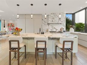 2053 N Bay Rd, Miami Beach FL 33140